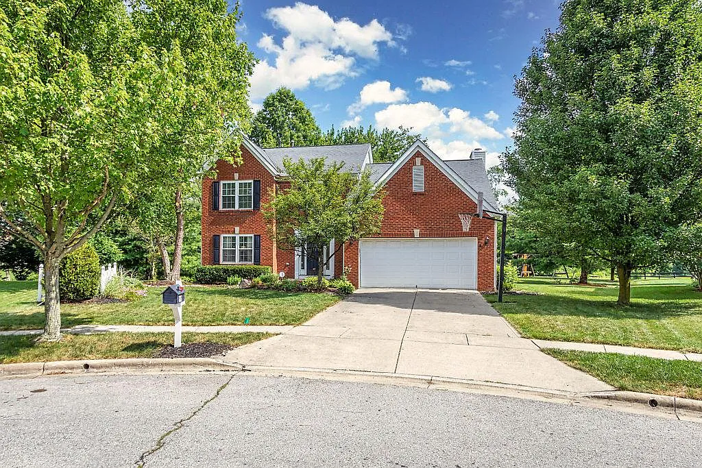 816 Brosmer Ct photo 1