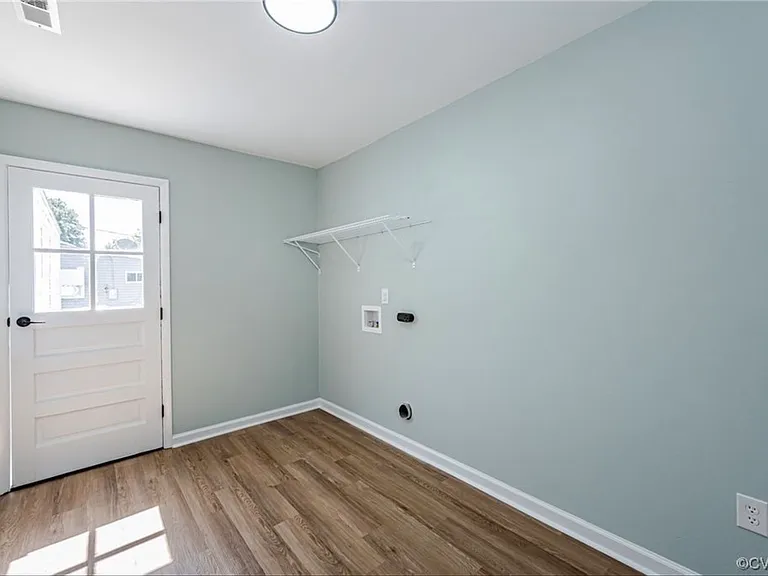 2310 Apollo Rd — Photo 7