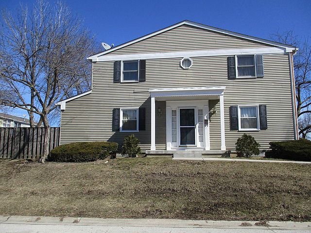 1st image of 1818 Bromley Ct #1818