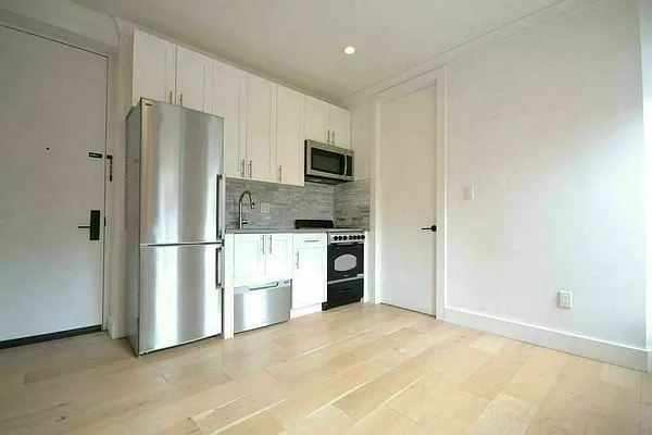 401 East 50th Street 1b In Beekman Manhattan Streeteasy