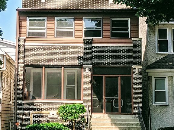 2nd image of 821 Marengo Ave