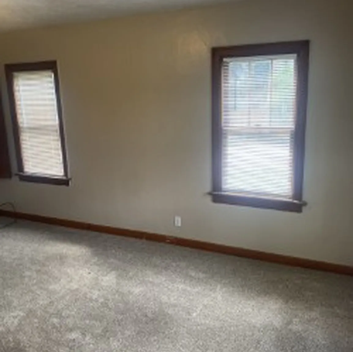 2 bed, 900 sqft, $1,250 — Photo 4