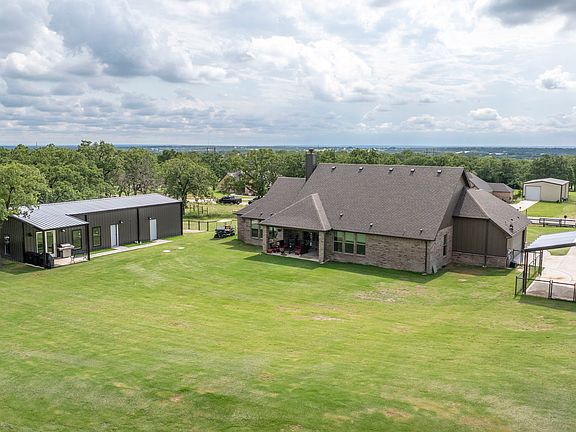 4th image of 105 Aslan Rd