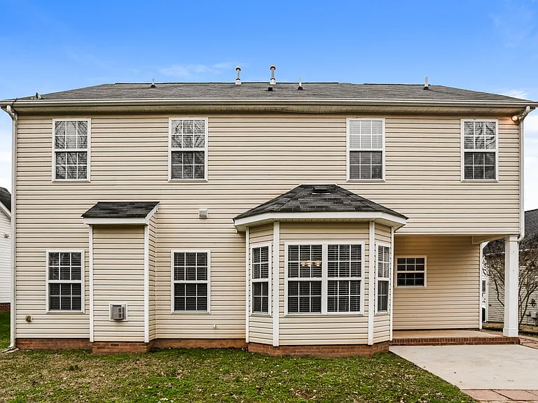 2404 Sierra Chase Dr — Photo 17