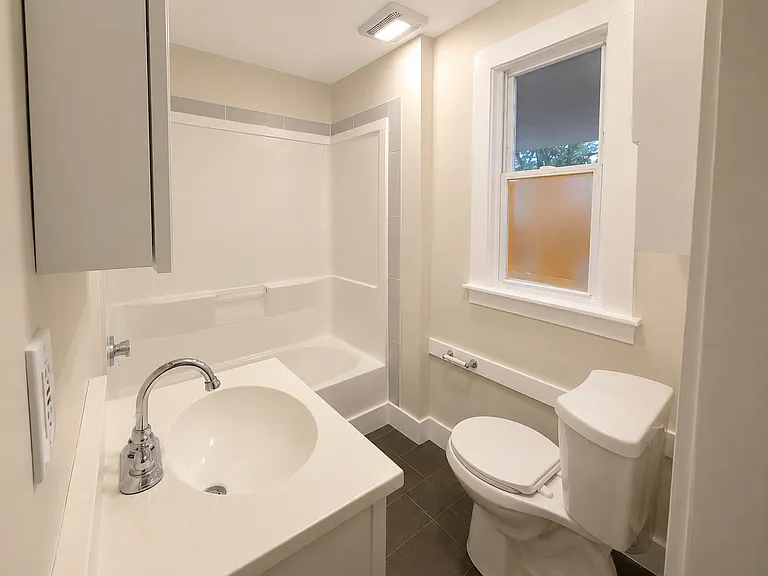 48 Stevens St #2 — Photo 4