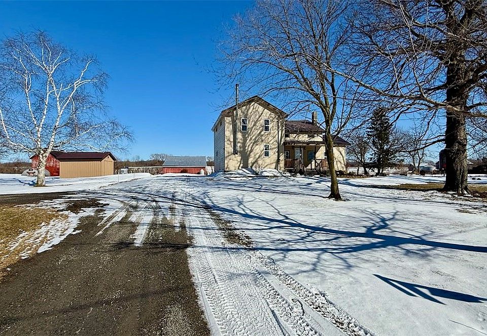 1st image of 2560 Burns Rd