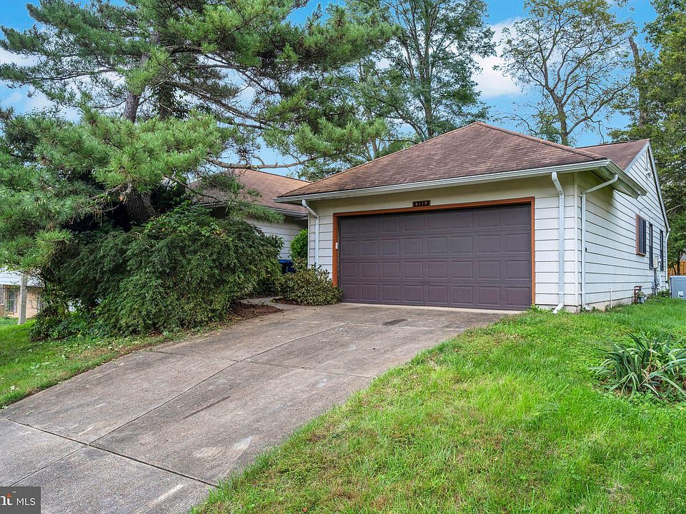 1st image of 6119 Pueblo Ct