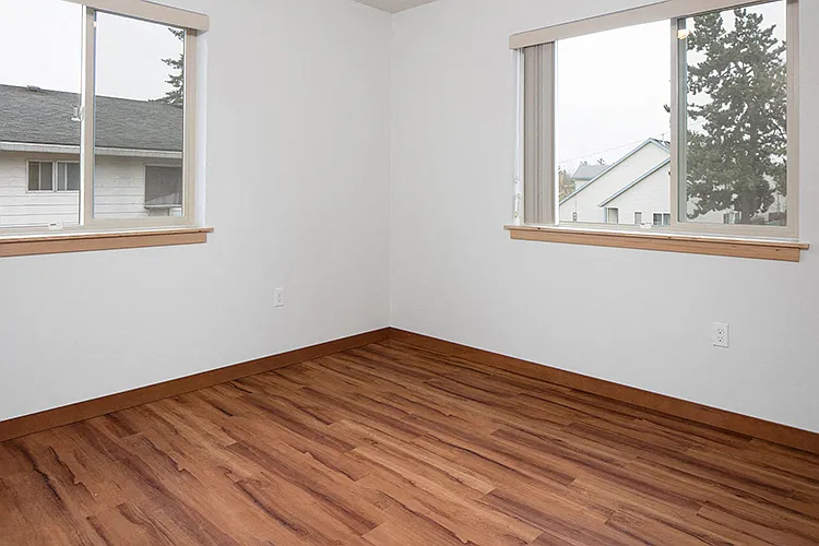 1 bedroom on the lower level & 3 on the upper level.