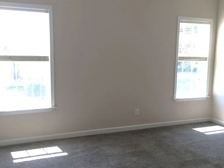146 Highland Dr #938 — Photo 10