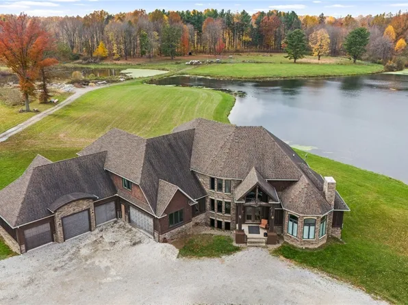 12690 W River Rd, Columbia Station, OH 44028