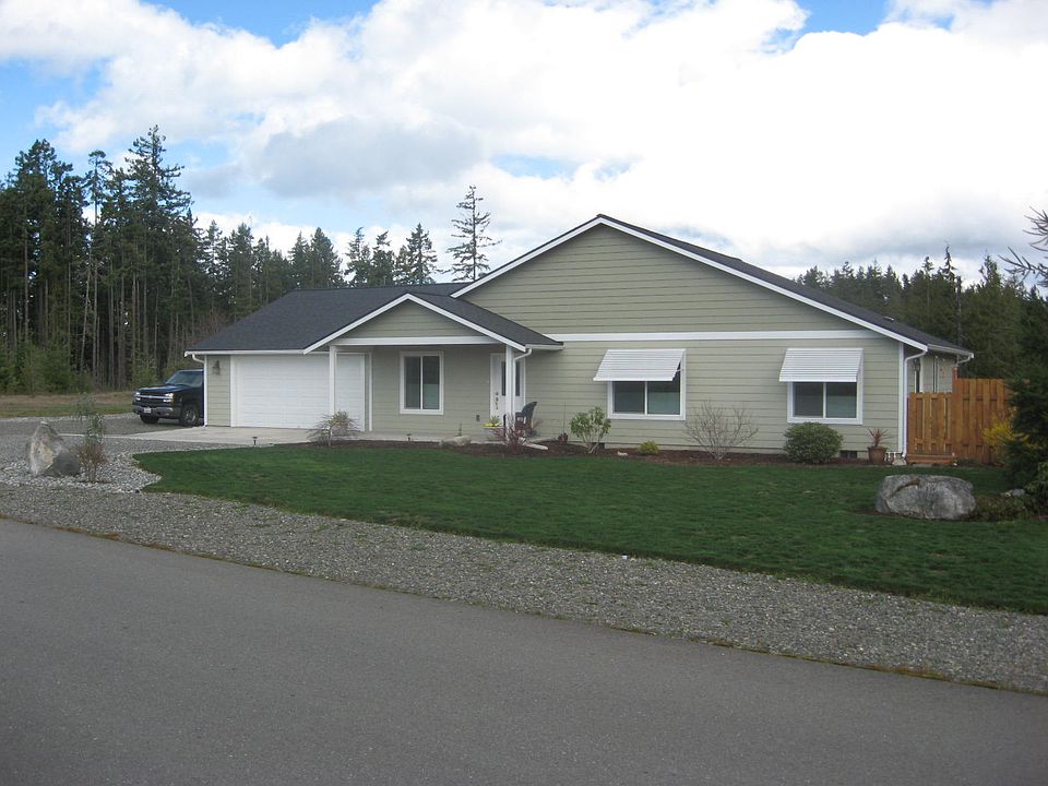 1st image of 40 Parkway Heights Dr