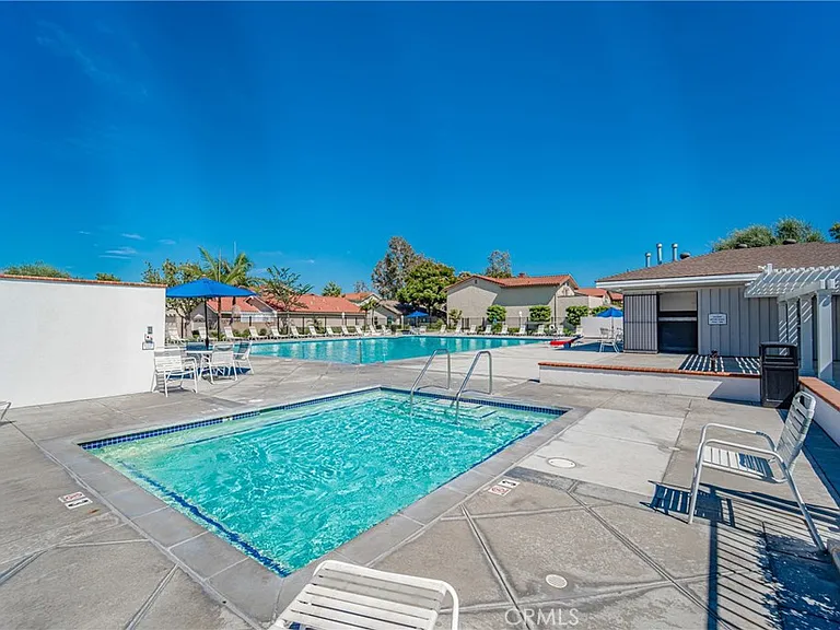 11321 Hart Way — Photo 40