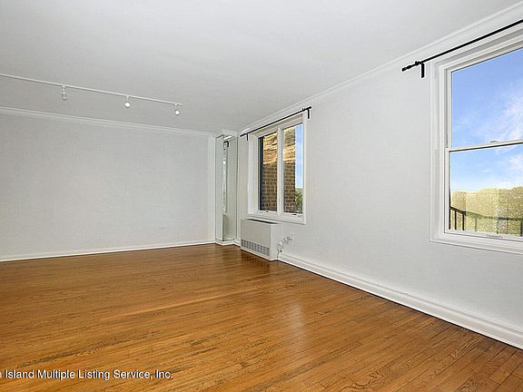 3rd image of 850 Howard Ave APT 5D