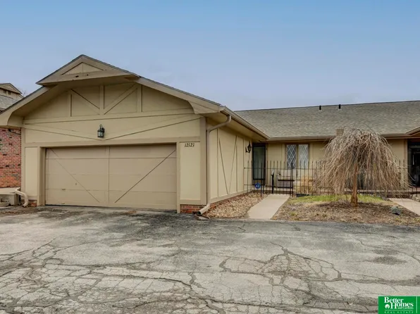 12121 Y Plz, Omaha, NE 68137