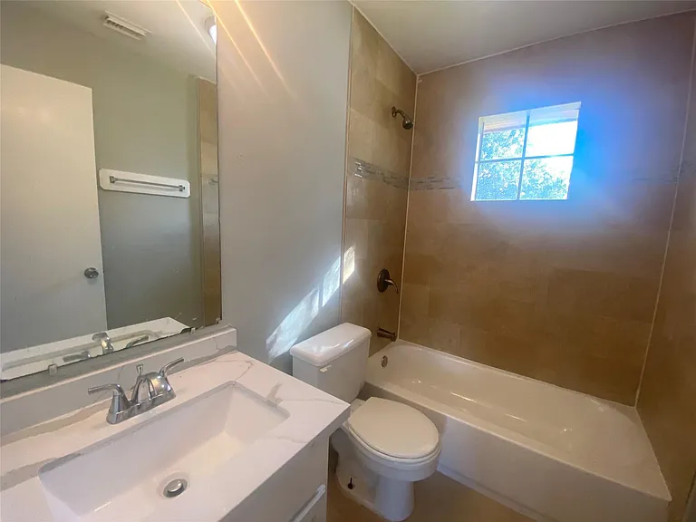 14007 Oleoke Ln — Photo 13