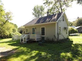 10 Marina Rd, Hampden, ME 04444