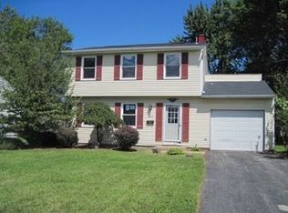 5632 Radcliffe Ave, Austintown, OH 44515