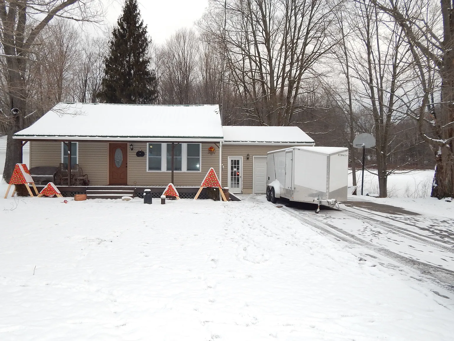 16 Wesleyan St photo 1