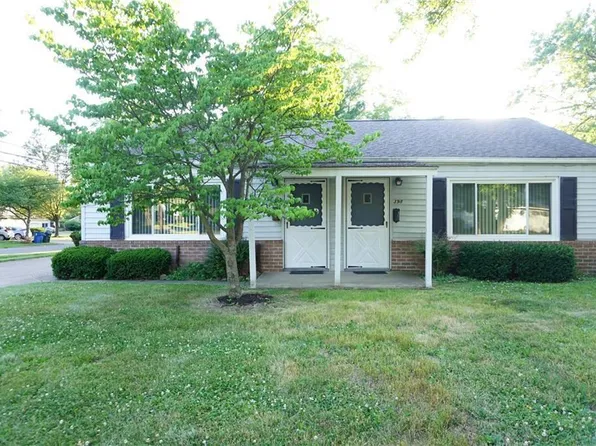 400 Edgewood Dr, Berea, OH 44017