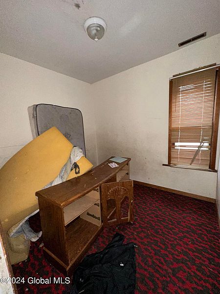 5th image of 461 Hulett Street