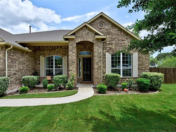 3rd image of 753 Wild Rose Dr