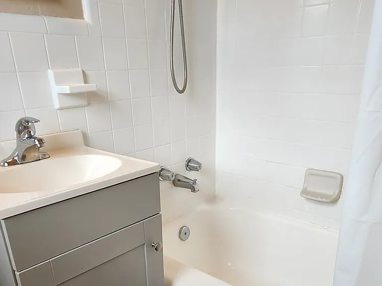 609 SW 4th Ave #2 — Photo 30