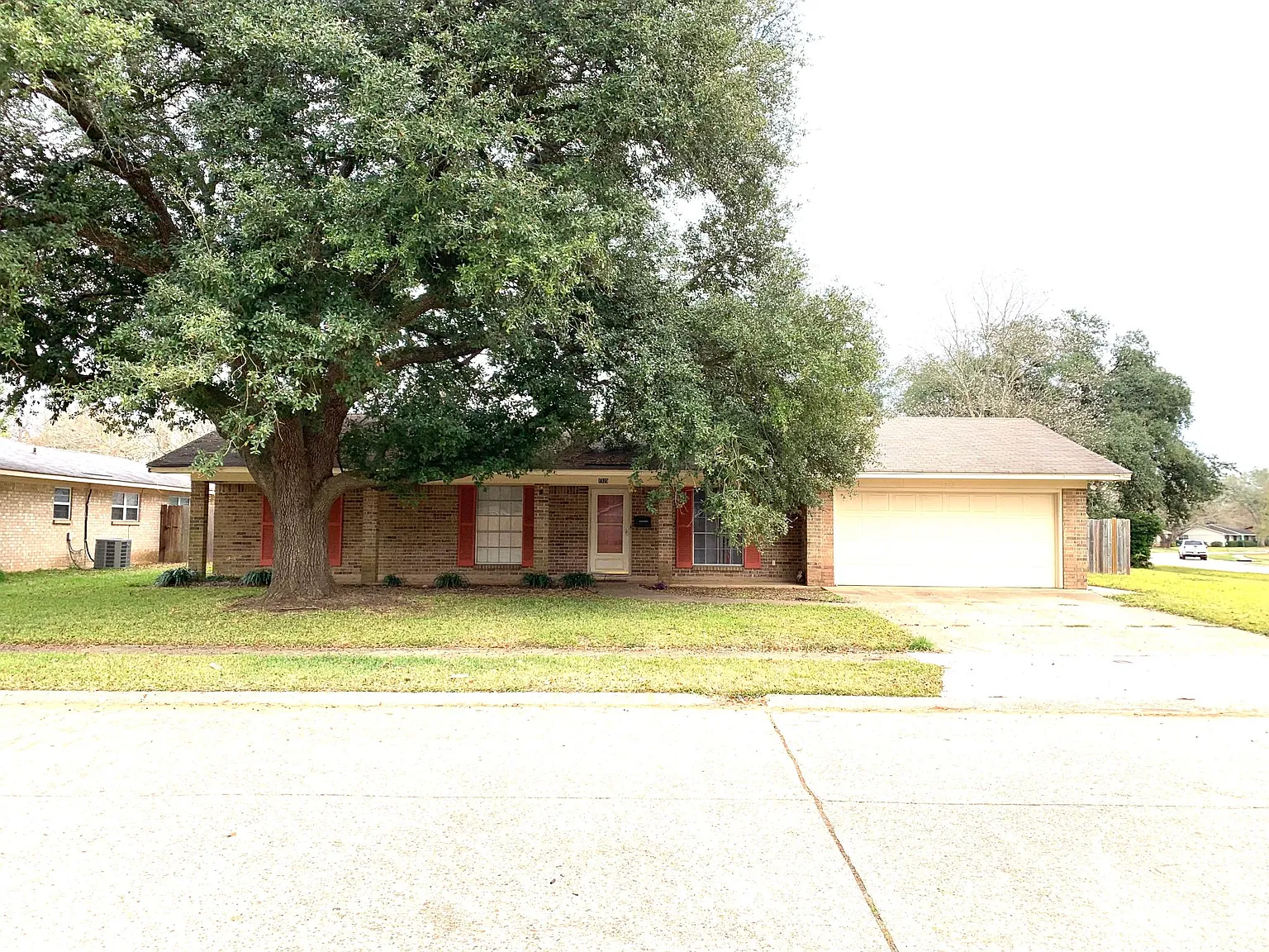 3 bed, 1500 sqft, $1,450 — Photo 1