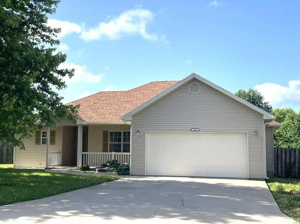 1140 Orchard Dr, Lebanon, MO 65536