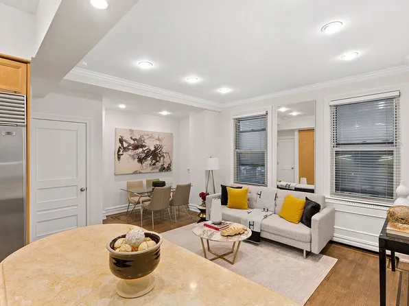 171 W 57th St APT 2A, New York, NY 10019