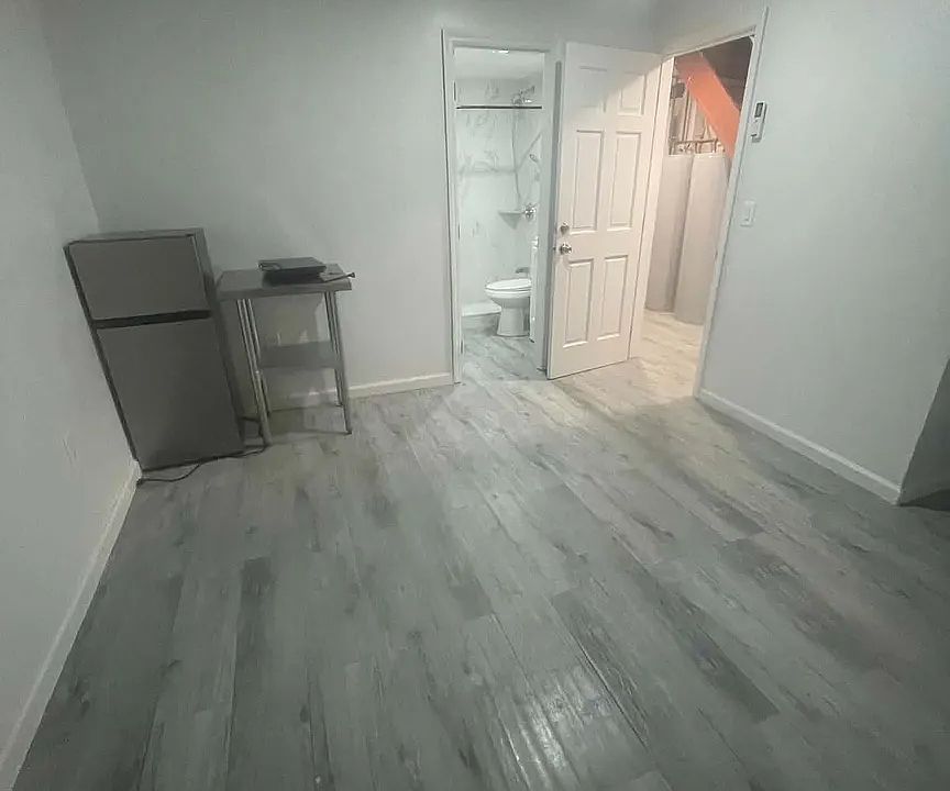 2nd image of 21 Ditmars St #G
