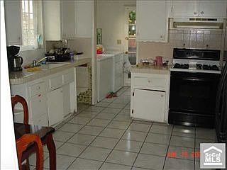 1st image of 1436 E Pinewood Ave