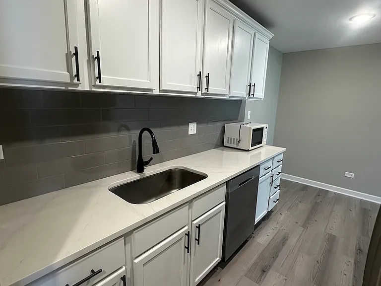 171 63rd St #B103 — Photo 4