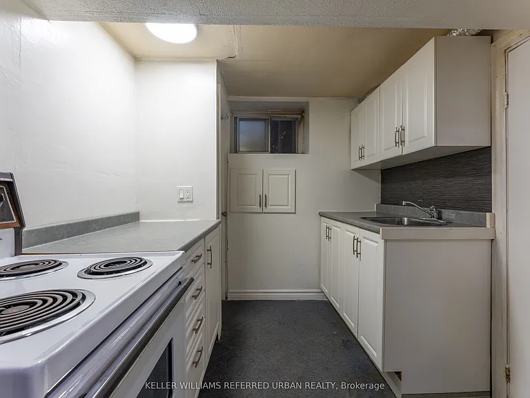 823 Millwood Rd #12 — Photo 6