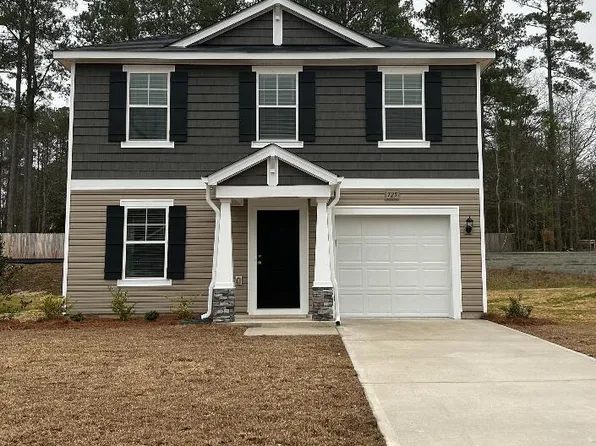 725 Conductor Court, Vass, NC 28394
