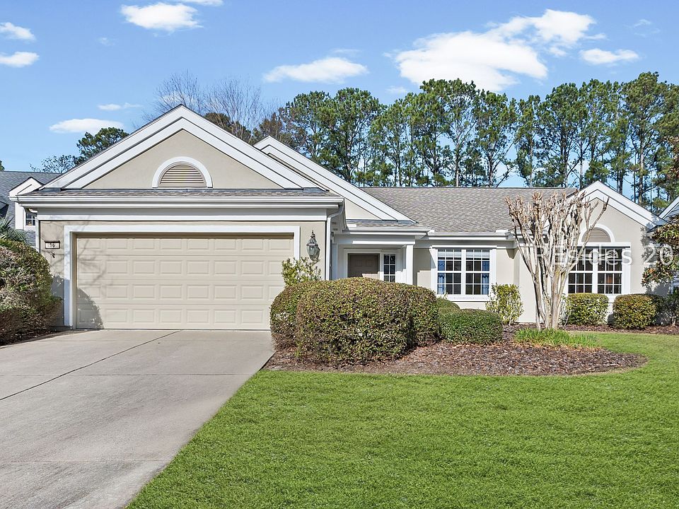 1st image of 16 Fairforest Ln