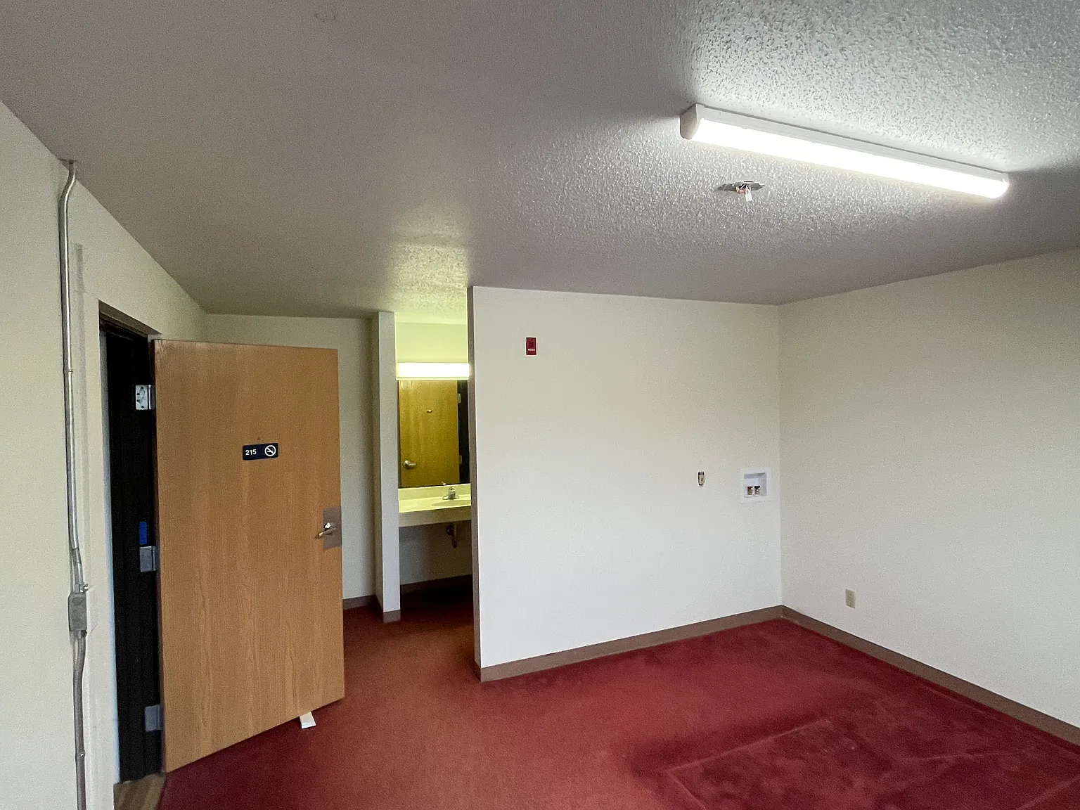 1 bed, 600 sqft, $800 — Photo 3