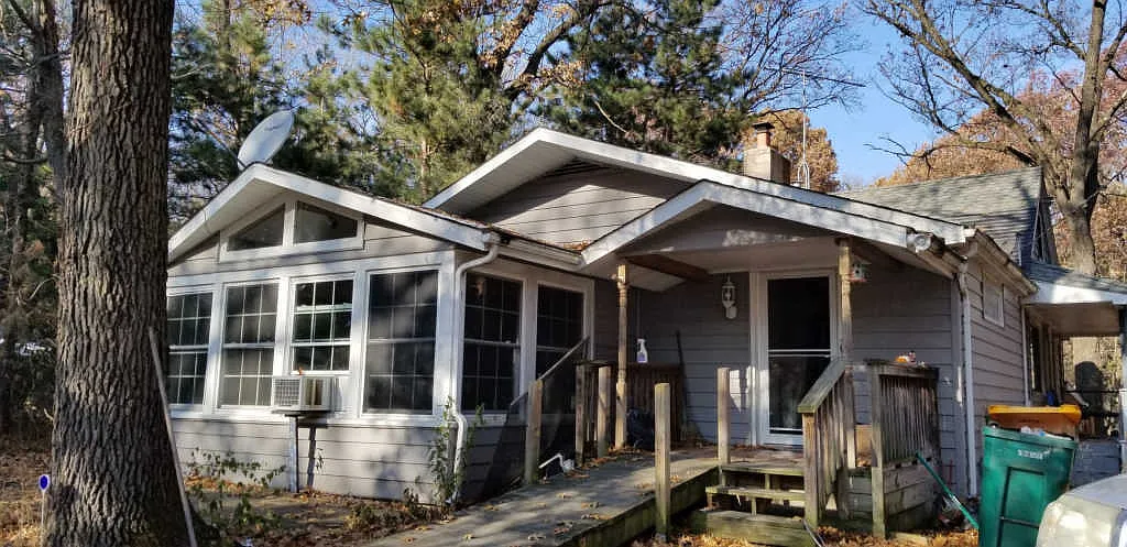 210 Hintze Rd photo 1
