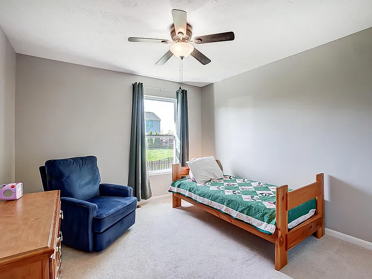 1442 Observatory Dr — Photo 25