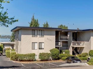 6627 Lakeview Dr APT A102, Kirkland, WA 98033