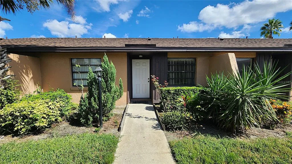 2 bed, 2.0 bath, 991 sqft, $1,550 — Photo 1