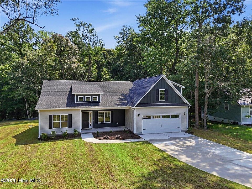 1st image of 170 Middleton Place