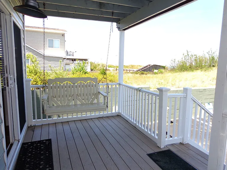 2016 E Ocean View Ave — Photo 13