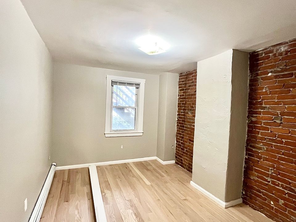 2nd image of 64 Murdock St #2