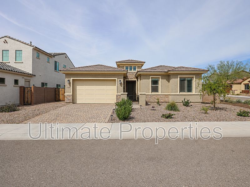 1st image of 28422 N 131st Dr