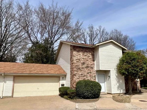 14 Hampshire Cir, Little Rock, AR 72212