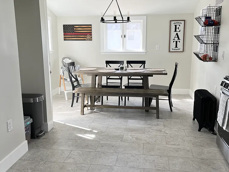 195 Dana Ave — Photo 6