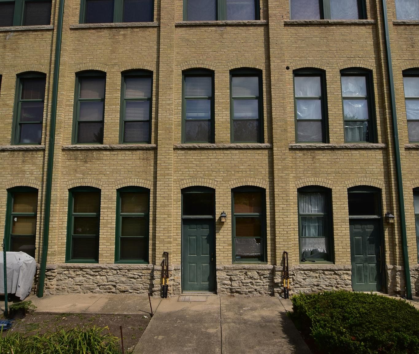 620 Congdon Ave, Elgin, IL 60120 Zillow