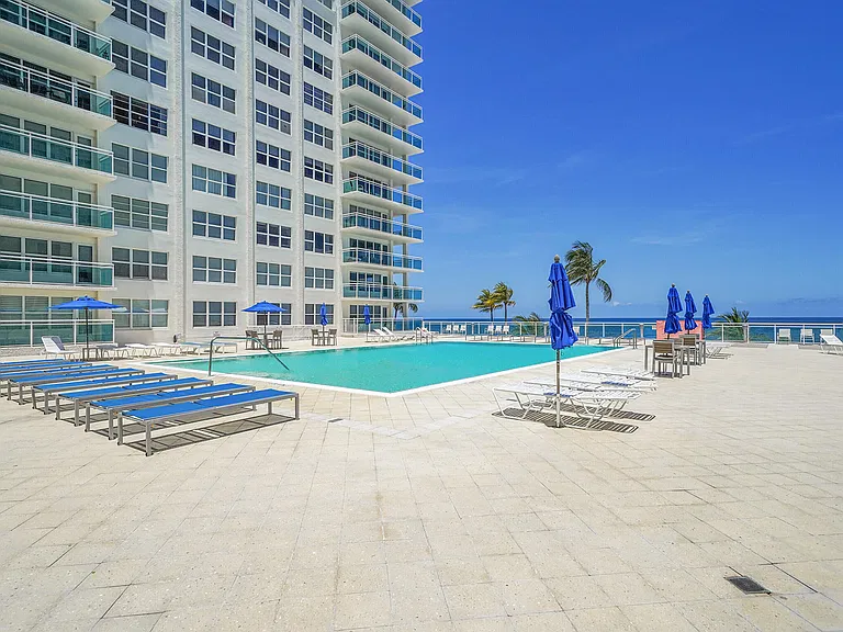 3900 Galt Ocean Dr #1116 — Photo 48