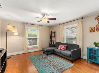 4191 Cedar St, Riverside, CA 92501