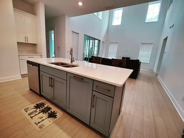 7703 Nemours Pkwy — Photo 6